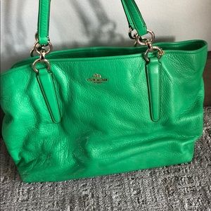 Coach Green shoulder bag